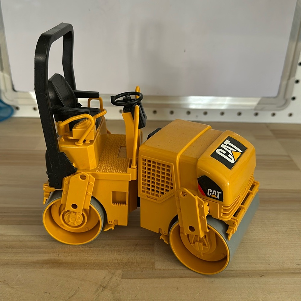 Bruder steam roller truck